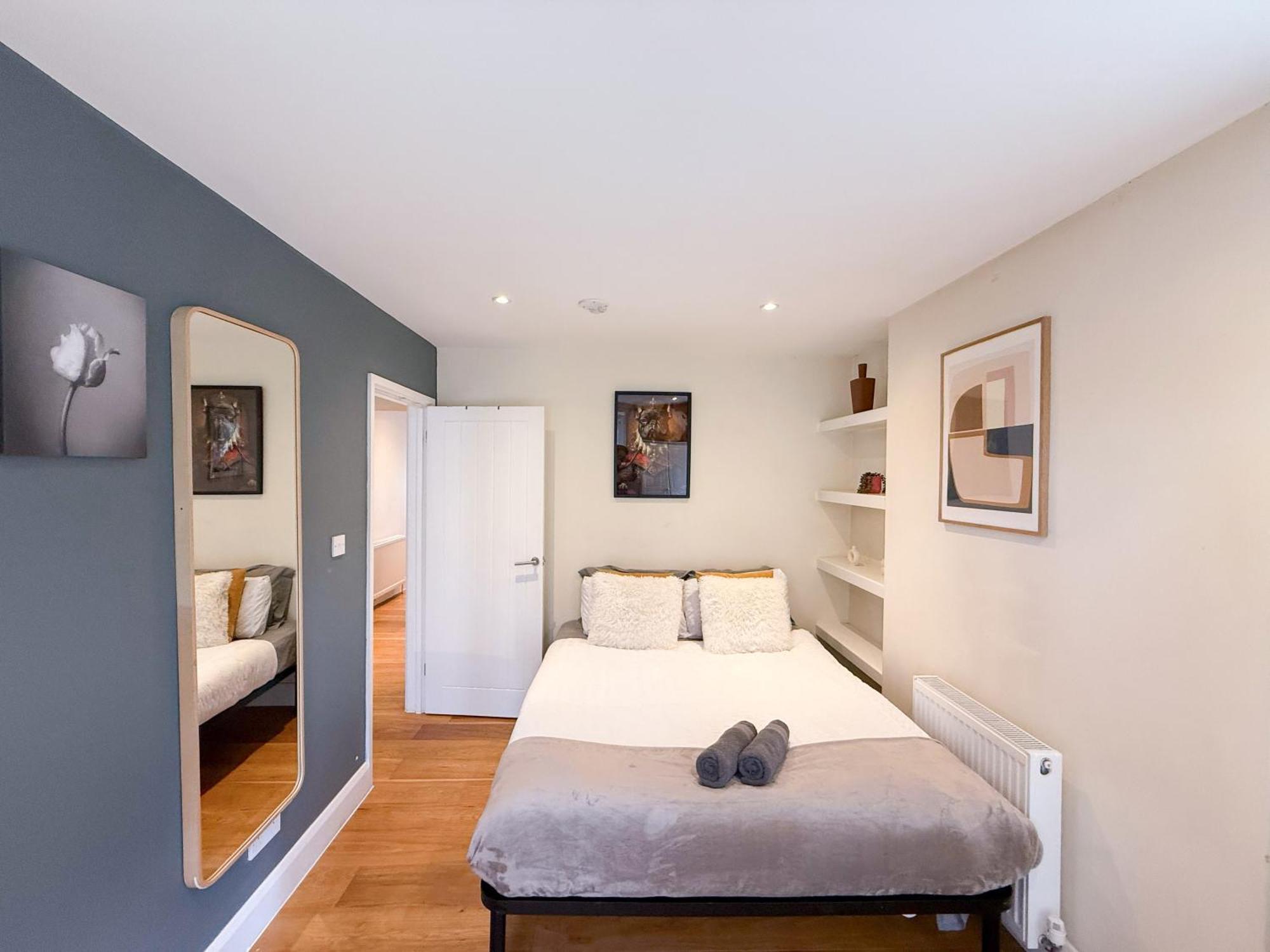 Chic 2-bedroom Flat In Vauxhall Near The Oval Apartment